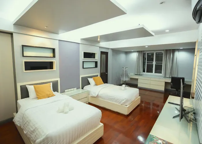 Low-rise House For Groups Near Bts & Emdistrict For Spacious Cozy Сasa de vacaciones