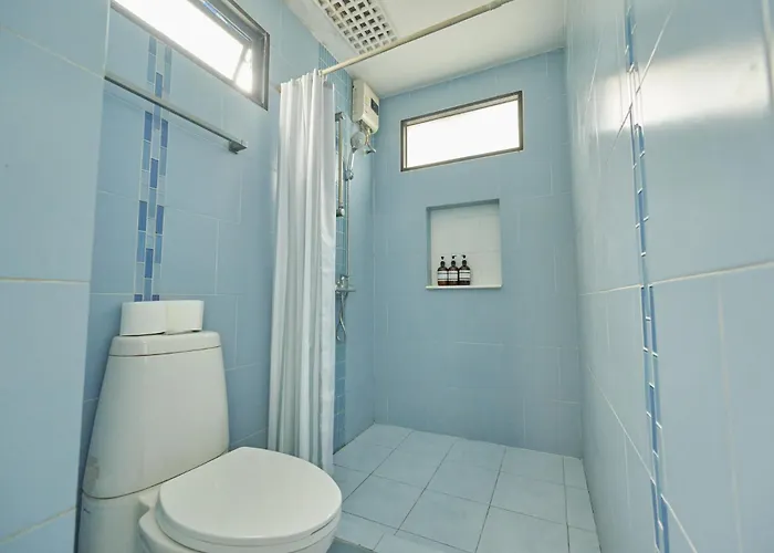 Low-rise House For Groups Near Bts & Emdistrict For Spacious Cozy Сasa de vacaciones Bangkok