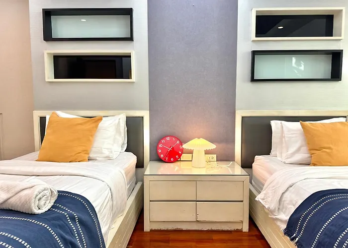 Сasa de vacaciones Low-rise House For Groups Near Bts & Emdistrict For Spacious Cozy Bangkok