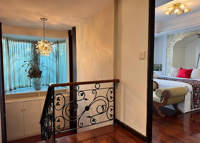 Low-rise House For Groups Near Bts & Emdistrict For Spacious Cozy * Bangkok